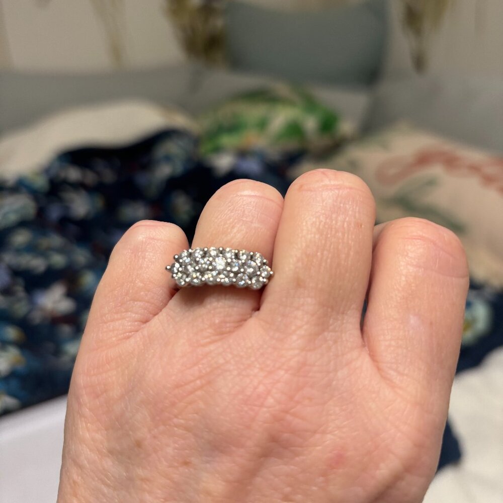 ring - Picture 4 of 4